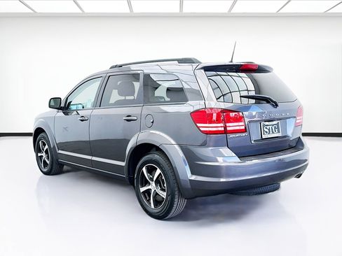 Used 2019 Dodge Journey SE image 6