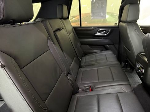 Used 2024 Chevrolet Tahoe LT AWD/4WD image 17