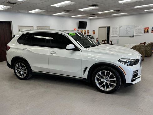 Used 2019 BMW X5 xDrive40i w/ Convenience Package image 18
