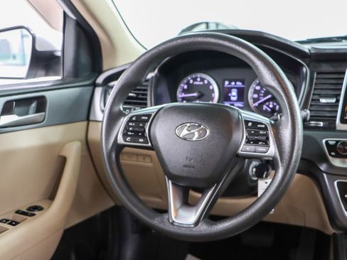 Used 2018 Hyundai Sonata SE image 9