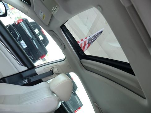 Used 2018 Honda Accord EX-L image 18