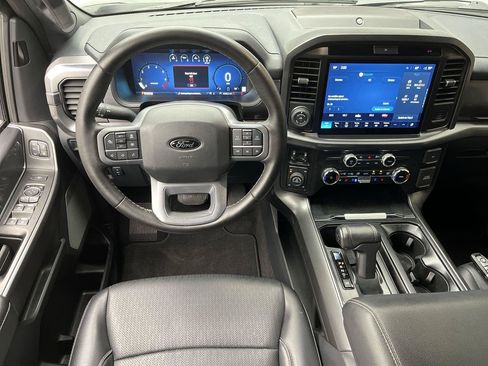 Used 2025 Ford F150 Lariat AWD/4WD image 15