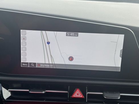 Used 2025 Kia Niro EX image 19