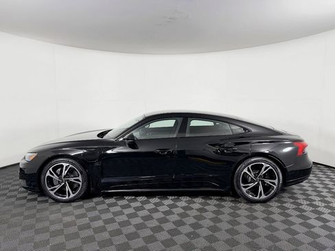 Used 2022 Audi e-tron GT Premium Plus w/ Performance Package image 17