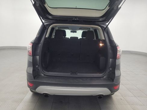 Used 2017 Ford Escape SE w/ Equipment Group 201A image 29