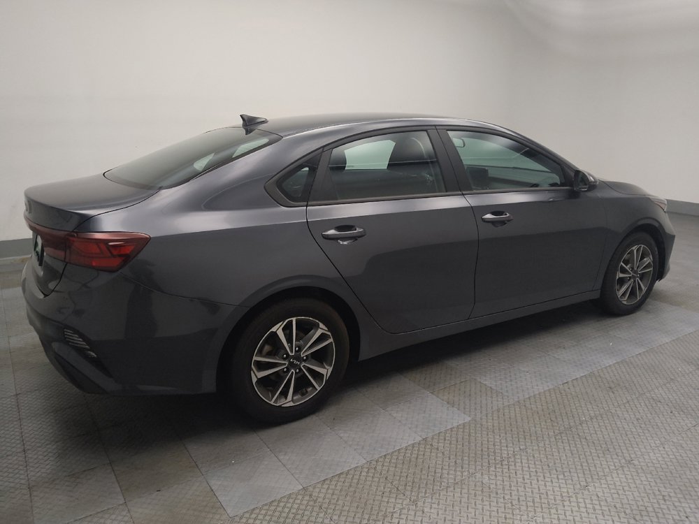 Used 2023 Kia Forte LXS w/ LXS Technology Package FWD image 10