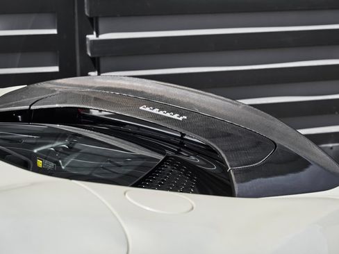 Used 2022 Ferrari SF90 Spider AWD/4WD image 12