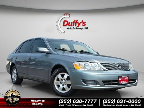 Used 2002 Toyota Avalon XL w/ Luxury Pkg FWD image 1