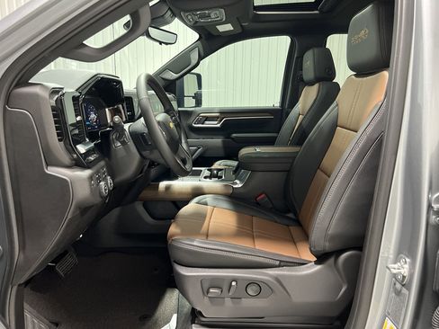 New 2025 Chevrolet Silverado 2500 High Country w/ High Country Premium Package image 18