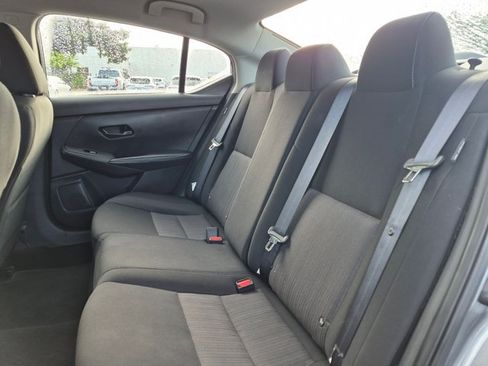 Used 2024 Nissan Sentra SV FWD image 16