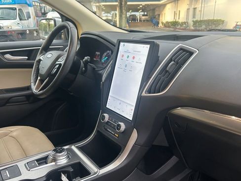 Certified 2022 Ford Edge SEL image 25