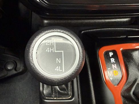 Used 2019 Jeep Wrangler Sport S image 26