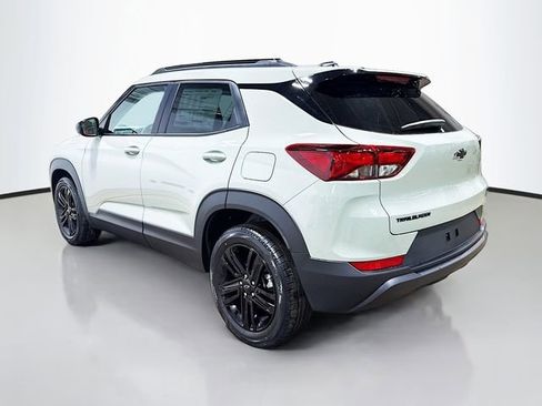 New 2026 Chevrolet TrailBlazer LT w/ Midnight Edition image 10