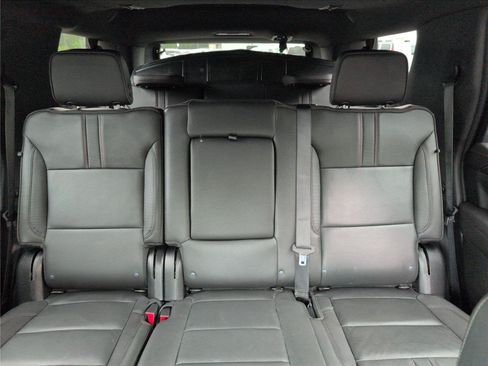 Used 2023 Chevrolet Tahoe RST w/ Luxury Package AWD/4WD image 34