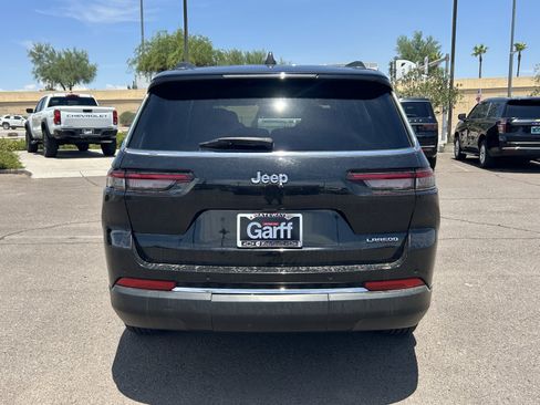 Used 2023 Jeep Grand Cherokee L Laredo RWD image 4