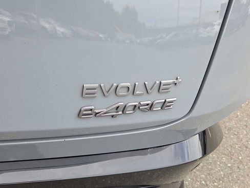 Used 2024 Nissan Ariya AWD image 31