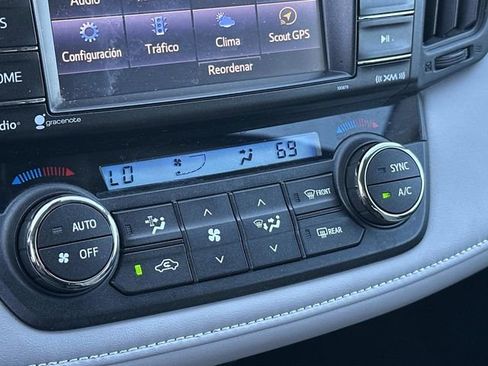 Used 2018 Toyota RAV4 XLE image 15