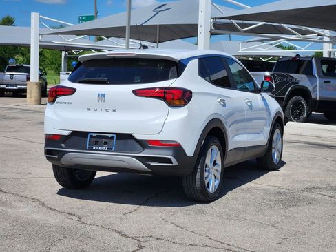 Certified 2025 Buick Encore GX Preferred FWD image 5