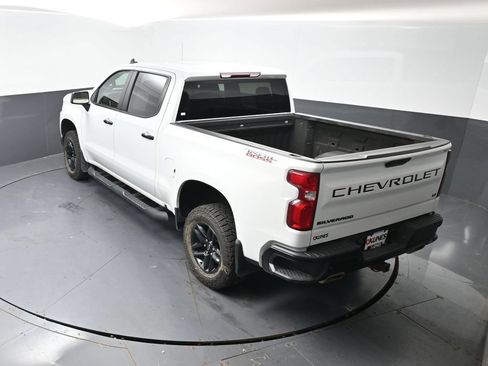 Used 2022 Chevrolet Silverado 1500 LT Trail Boss w/ Safety Package AWD/4WD image 46
