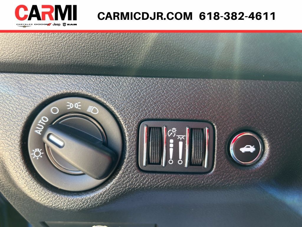 Used 2020 Dodge Challenger R/T Scat Pack RWD image 13