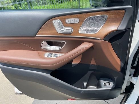 Certified 2024 Mercedes-Benz GLS 450 4MATIC image 26