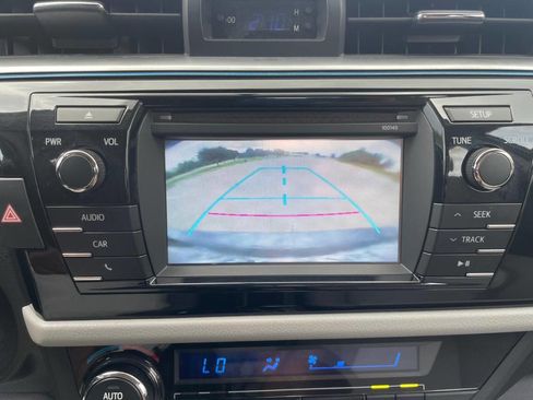 Used 2014 Toyota Corolla L image 20