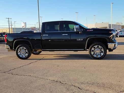 Used 2024 Chevrolet Silverado 2500 LTZ w/ LTZ Premium Texas Edition image 5