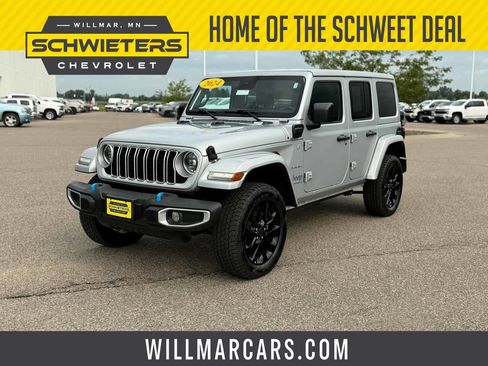Used 2024 Jeep Wrangler Unlimited Sahara AWD/4WD image 1