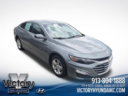 Used 2024 Chevrolet Malibu LT FWD image 7