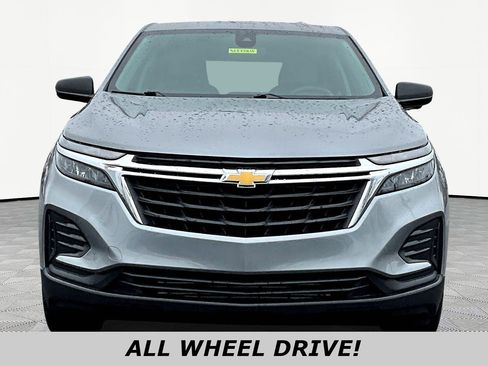 Used 2024 Chevrolet Equinox LS image 2