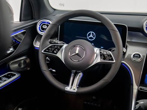 New 2026 Mercedes-Benz GLC 350e 4MATIC image 11