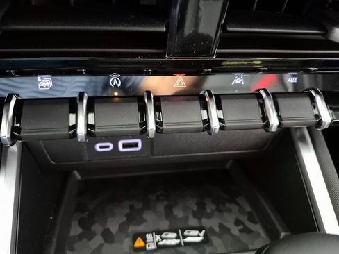 New 2026 Chevrolet Colorado Z71 w/ Technology Package image 25