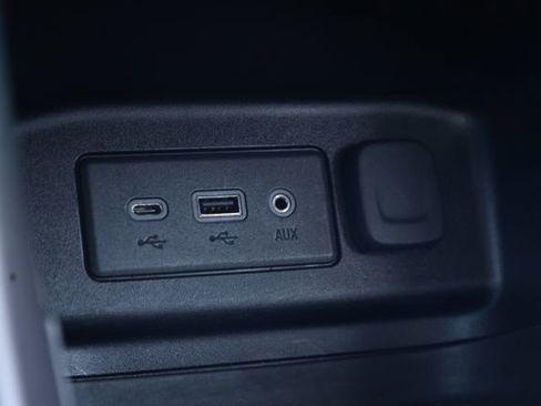 Used 2019 Chevrolet Equinox LT image 20