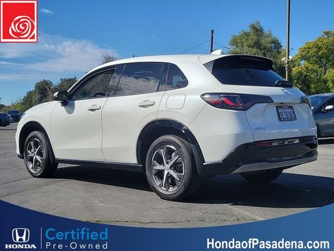 Certified 2023 Honda HR-V EX-L image 3