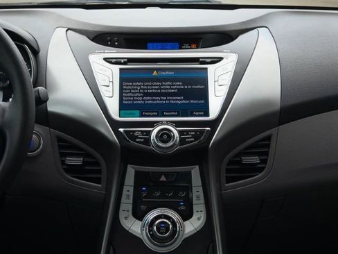 Used 2012 Hyundai Elantra Limited w/ Technology Pkg 5 FWD image 24