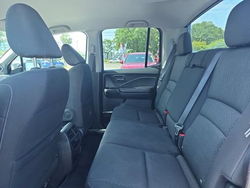 Used 2017 Honda Ridgeline Sport image 27