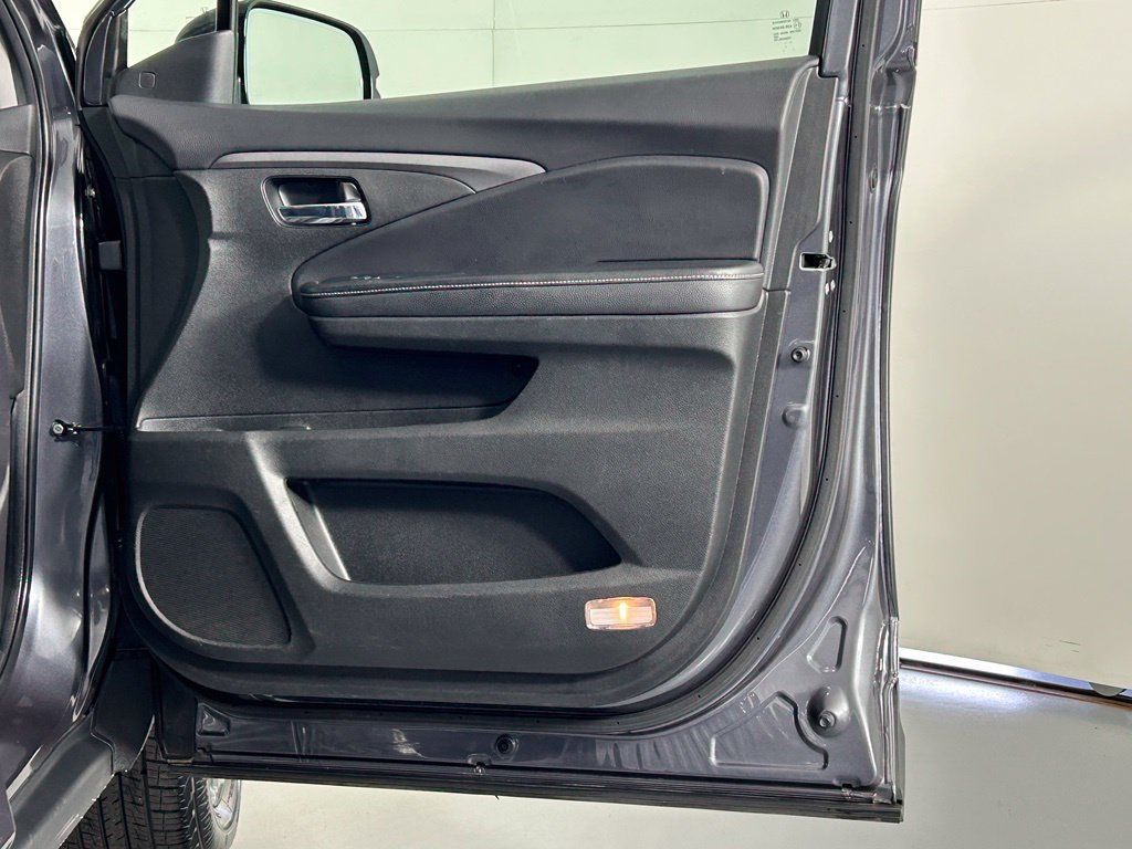 Used 2023 Honda Ridgeline RTL-E image 9