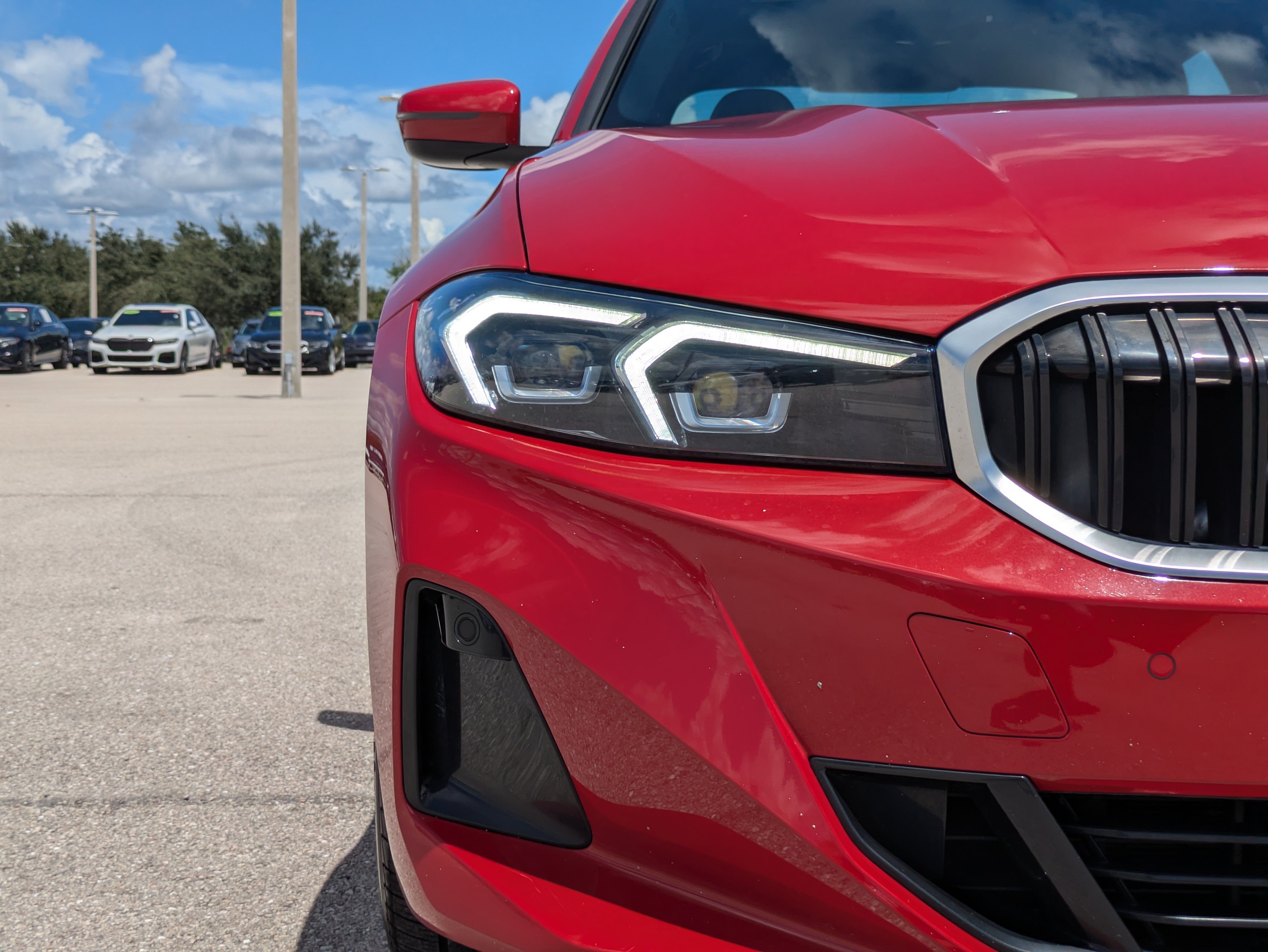 Used 2023 BMW 330i Sedan w/ Driving Assistance Package RWD image 10