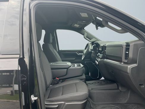 Used 2024 GMC Sierra 1500 Elevation AWD/4WD image 15