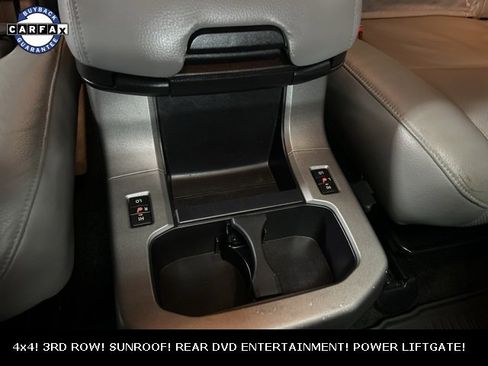 Used 2017 Toyota Sequoia Platinum image 38