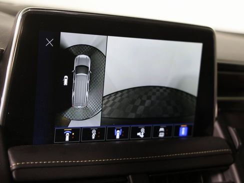 Used 2023 Chevrolet Tahoe Premier image 8