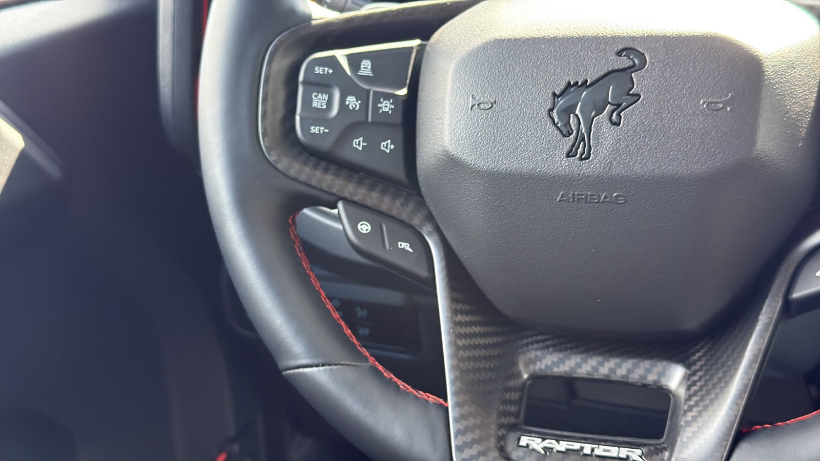 New 2026 Ford Bronco Raptor w/ Interior Carbon Fiber Pack AWD/4WD image 17
