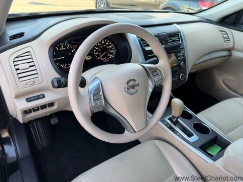 Used 2015 Nissan Altima 2.5 S w/ Sport Value Package image 12