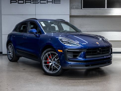 Certified 2026 Porsche Macan S AWD/4WD image 10