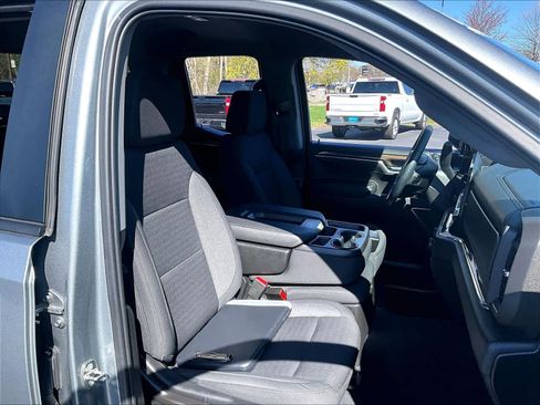 Used 2023 Chevrolet Silverado 1500 LT image 11
