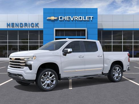 New 2026 Chevrolet Silverado 1500 High Country w/ High Country Premium Package AWD/4WD image 2