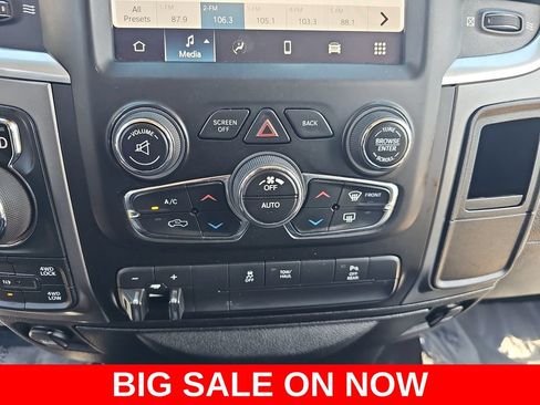 Used 2022 RAM 1500 Classic SLT w/ Electronics Group AWD/4WD image 20