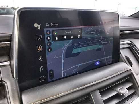 Used 2024 GMC Yukon AT4 w/ Technology Package AWD/4WD image 18