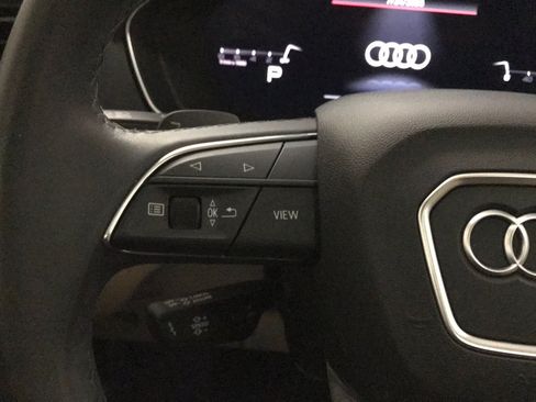 Used 2023 Audi Q5 2.0T Premium Plus w/ Premium Plus Package AWD/4WD image 21
