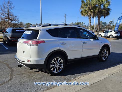 Used 2016 Toyota RAV4 Limited image 5